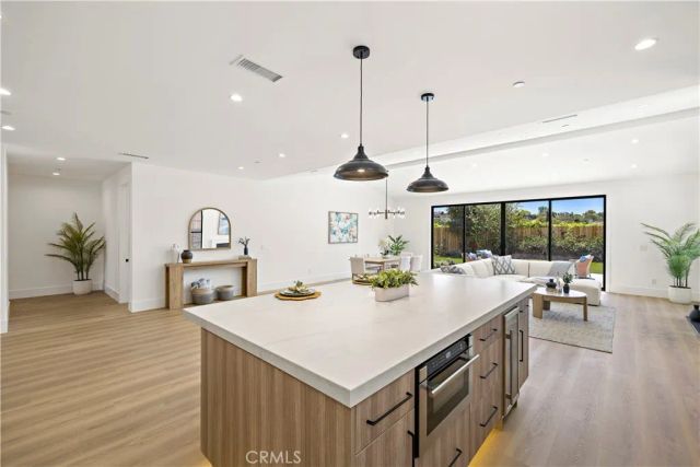 24142 AMURRO, Mission Viejo, CA 92691