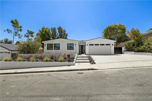 24142 AMURRO, Mission Viejo, CA 92691