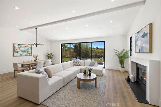 24142 AMURRO, Mission Viejo, CA 92691