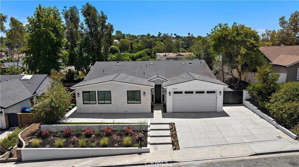 24142 AMURRO, Mission Viejo, CA 92691