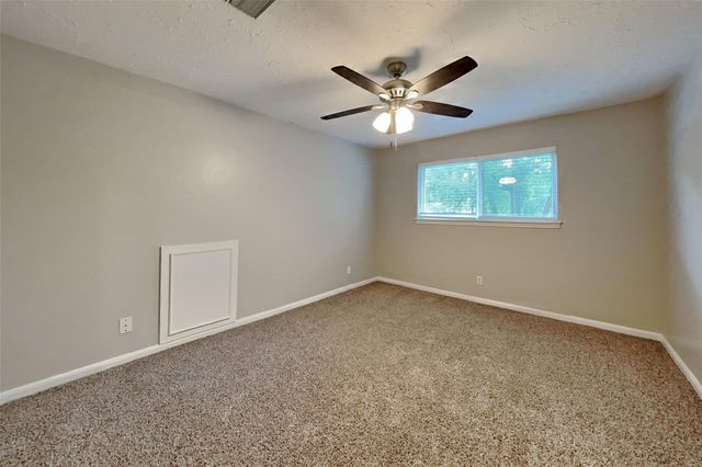 3238 Three Pines Drive, Houston, TX 77339