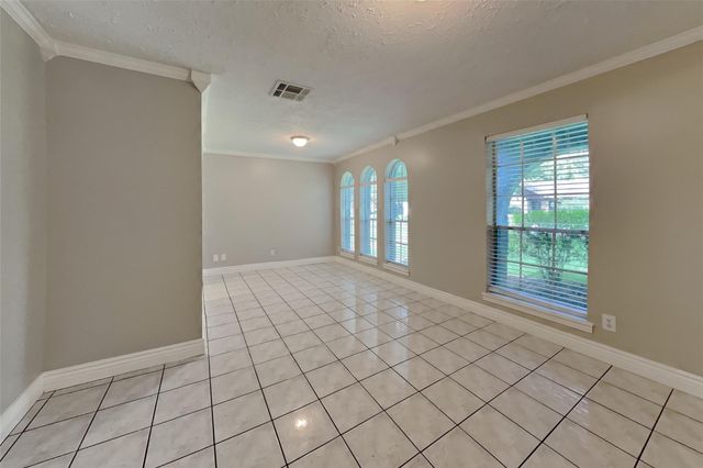 3238 Three Pines Drive, Houston, TX 77339