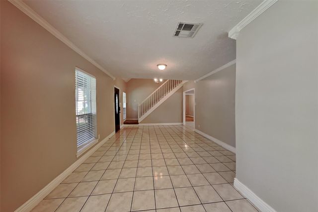 3238 Three Pines Drive, Houston, TX 77339