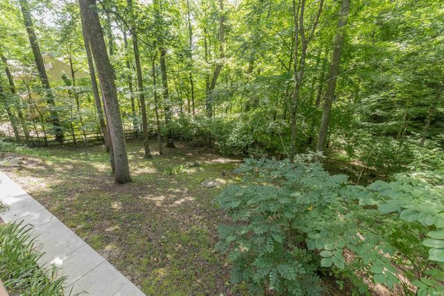 9121 Hickory Ridge Lane, Mount Vernon, IN 47620