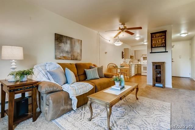 665 S Clinton Street 13B, Denver, CO 80247