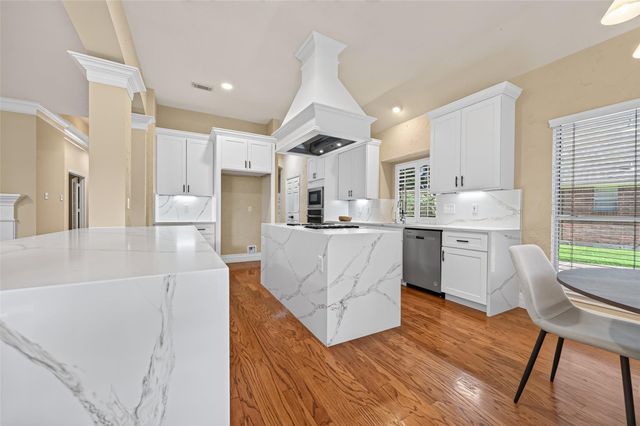 16311 Drystone Lane, Houston, TX 77095