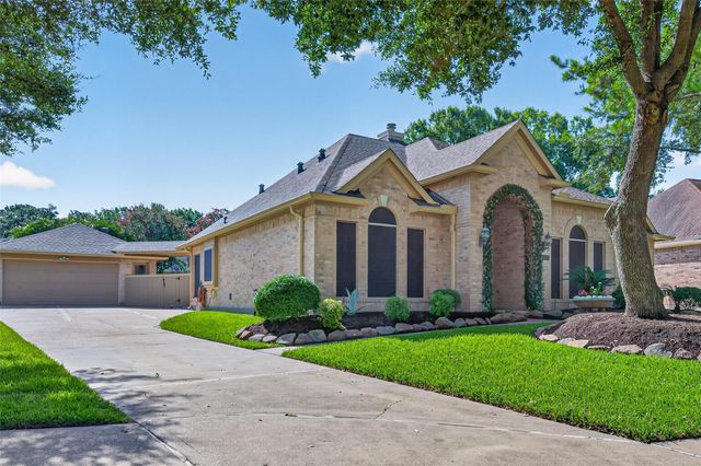 16311 Drystone Lane, Houston, TX 77095