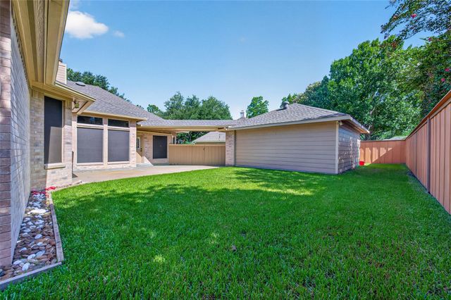 16311 Drystone Lane, Houston, TX 77095