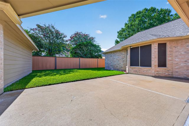 16311 Drystone Lane, Houston, TX 77095