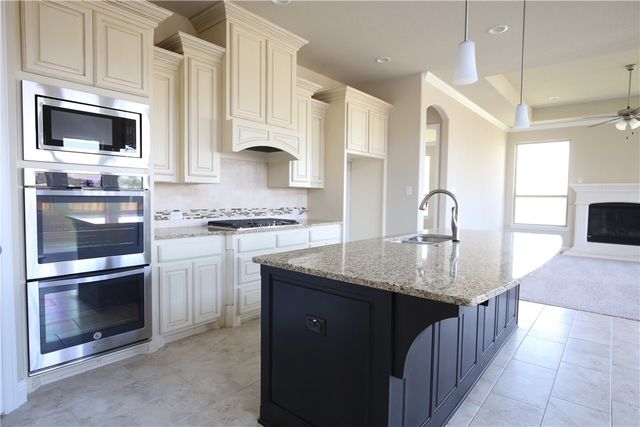 5900 Morning Wind Drive, Mckinney, TX 75070