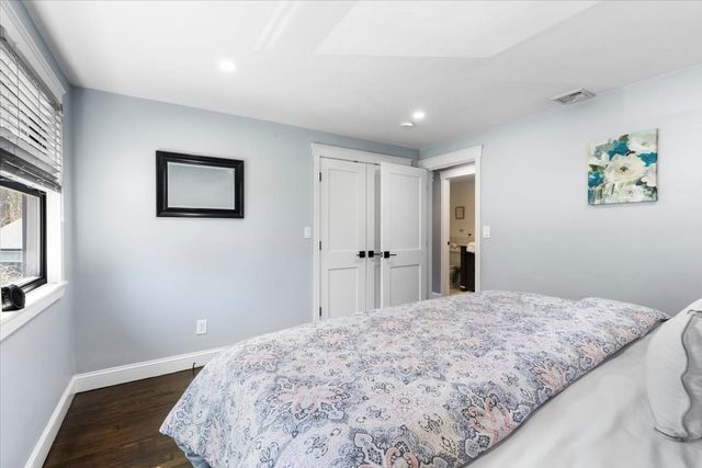 901 Randolph Ave, Milton, MA 02186