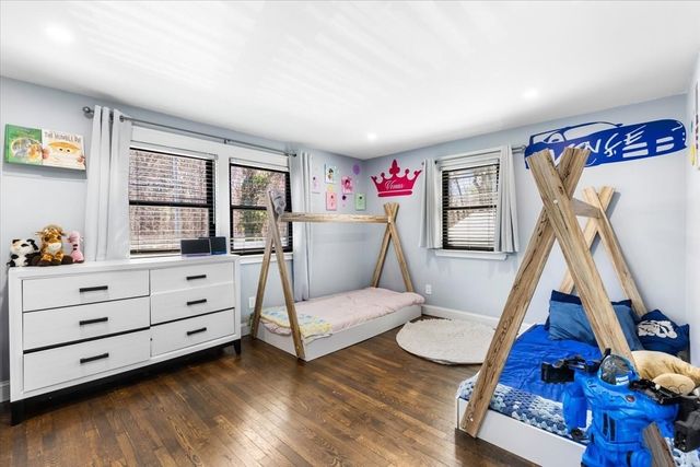 901 Randolph Ave, Milton, MA 02186