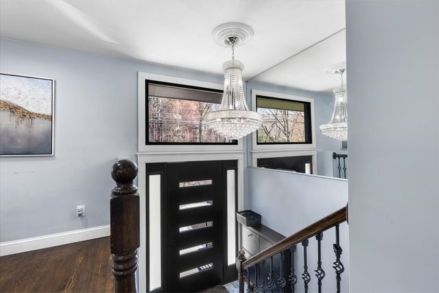 901 Randolph Ave, Milton, MA 02186
