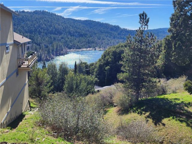 402 Darfo, Crestline, CA 92325