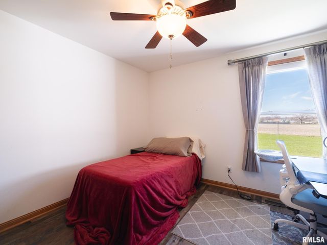 121 STONEMAN Street, East Peoria, IL 61611