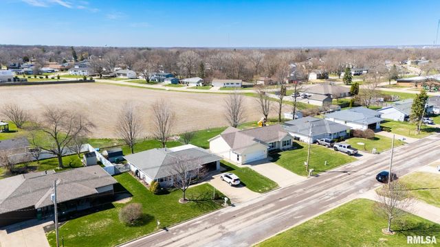 121 STONEMAN Street, East Peoria, IL 61611