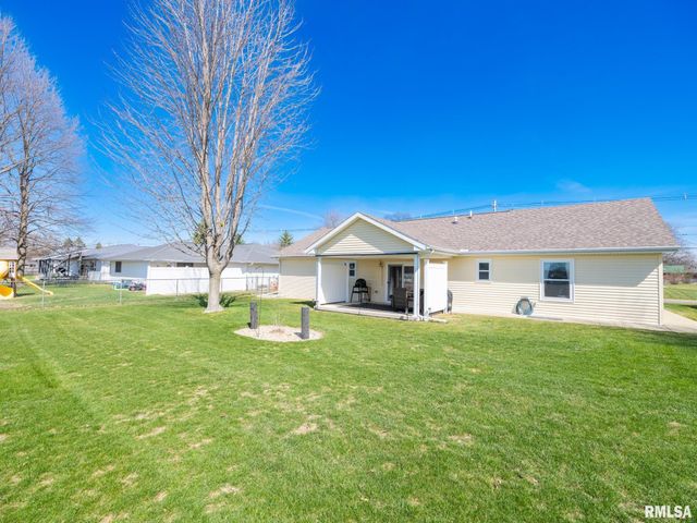 121 STONEMAN Street, East Peoria, IL 61611