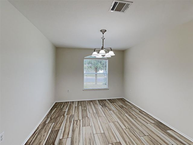 12417 NE Sky Harbor DR, Del Valle, TX 78617