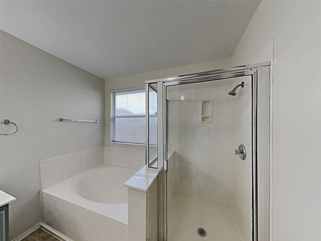 12417 NE Sky Harbor DR, Del Valle, TX 78617