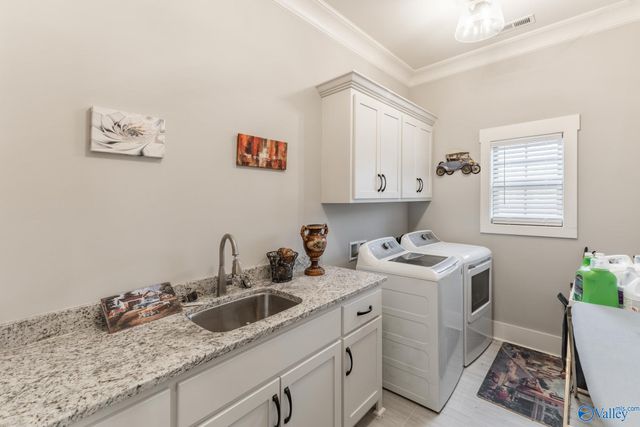 16082 Darby Drive, Athens, AL 35613