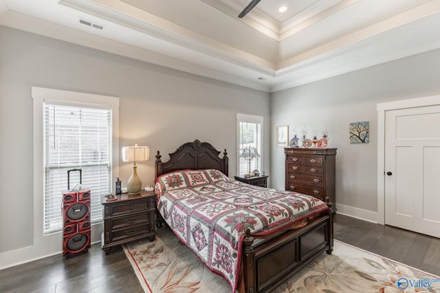 16082 Darby Drive, Athens, AL 35613