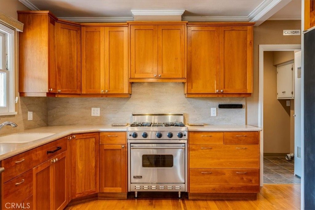 Image 12 of property listing at 584 5th, Solvang, CA 93463