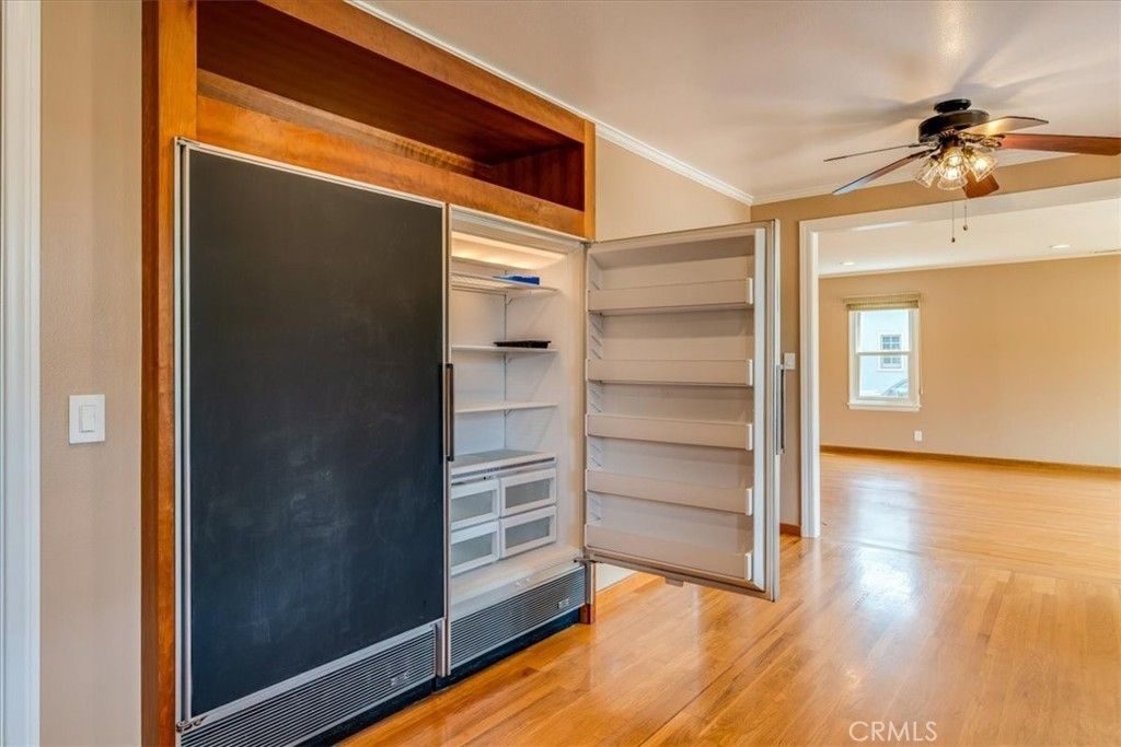 Image 15 of property listing at 584 5th, Solvang, CA 93463