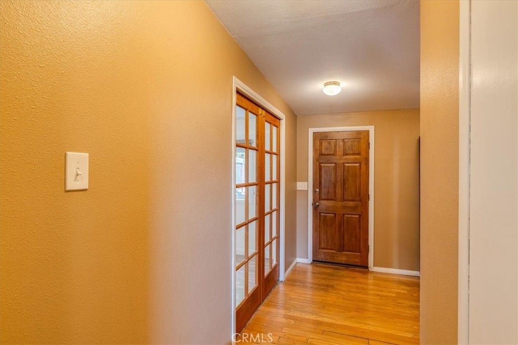 Image 23 of property listing at 584 5th, Solvang, CA 93463