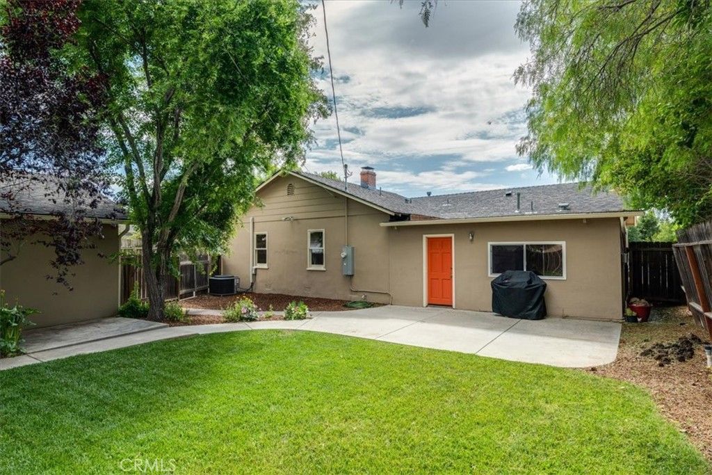 Image 31 of property listing at 584 5th, Solvang, CA 93463