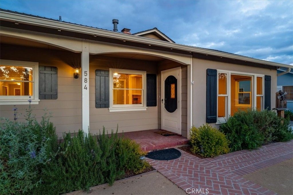 Image 41 of property listing at 584 5th, Solvang, CA 93463