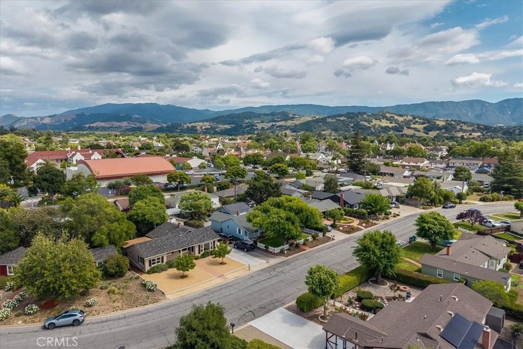 Image 47 of property listing at 584 5th, Solvang, CA 93463