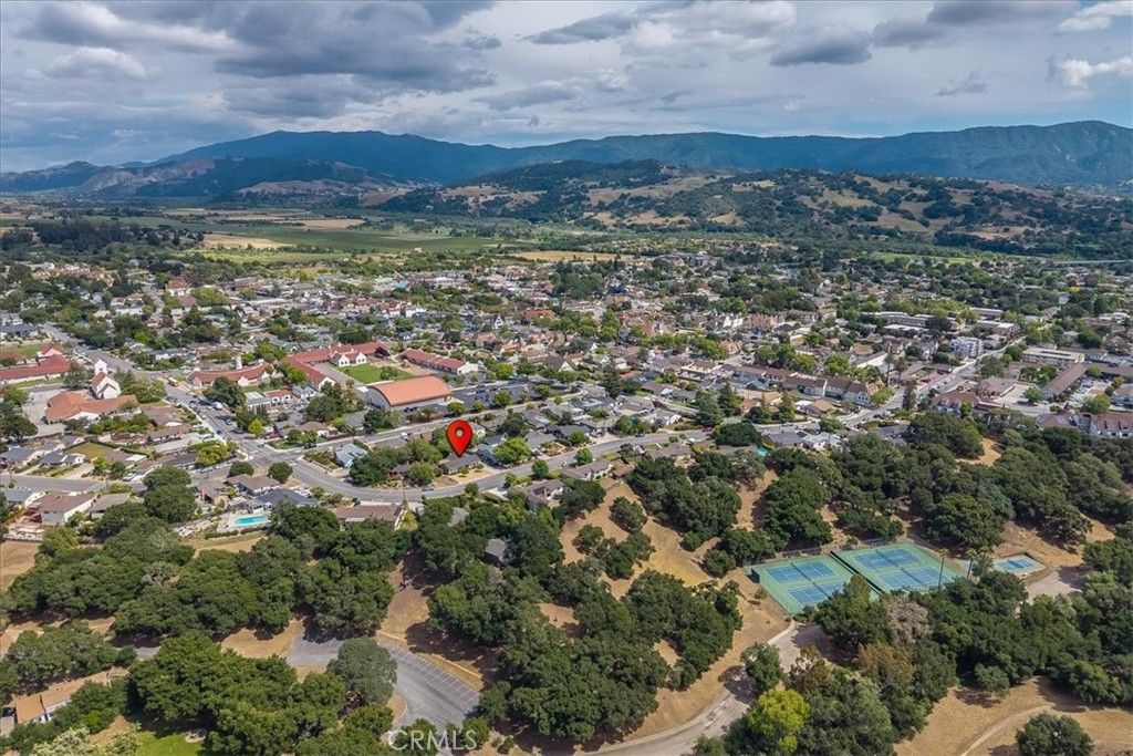 Image 51 of property listing at 584 5th, Solvang, CA 93463