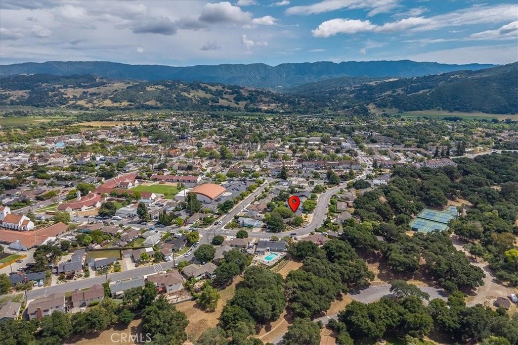 Image 52 of property listing at 584 5th, Solvang, CA 93463