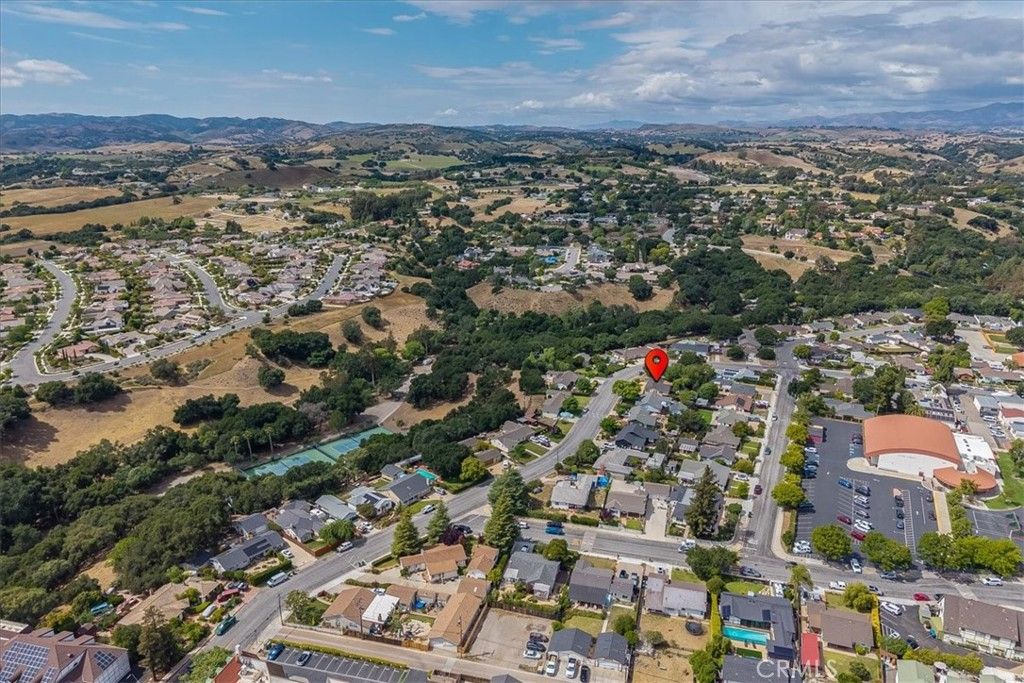 Image 56 of property listing at 584 5th, Solvang, CA 93463