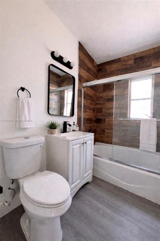 2445 NW 162nd Ter, Miami Gardens, FL 33054