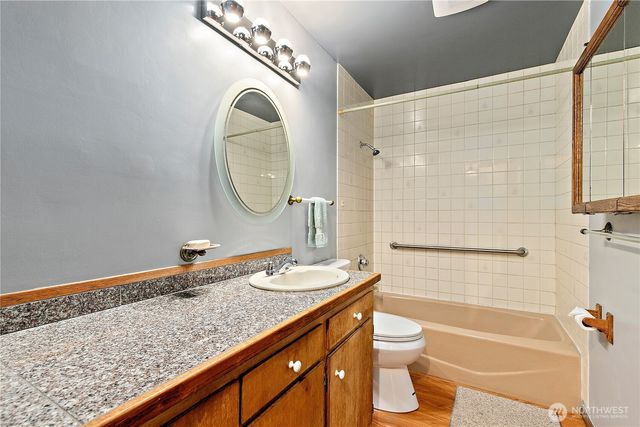 1618 172nd Street E, Spanaway, WA 98387