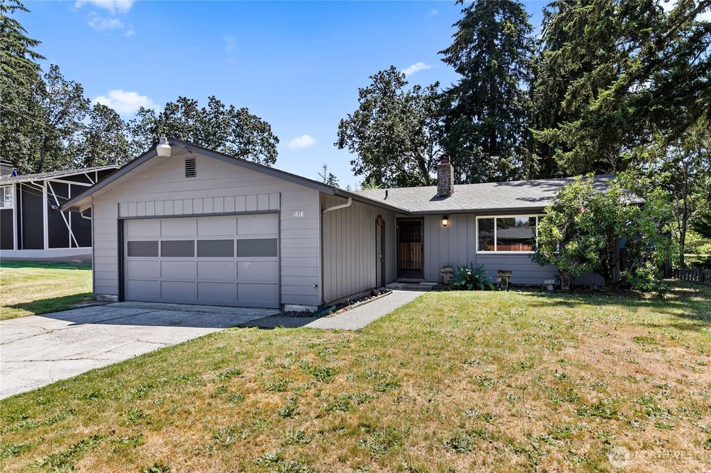1618 172nd Street E, Spanaway, WA 98387