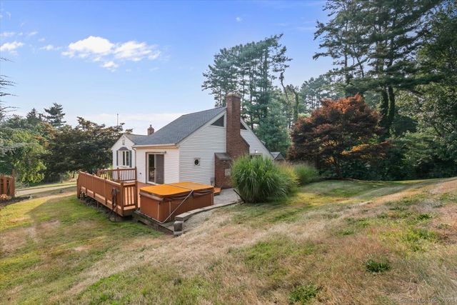 23 Highland Drive, Wallingford, CT 06492