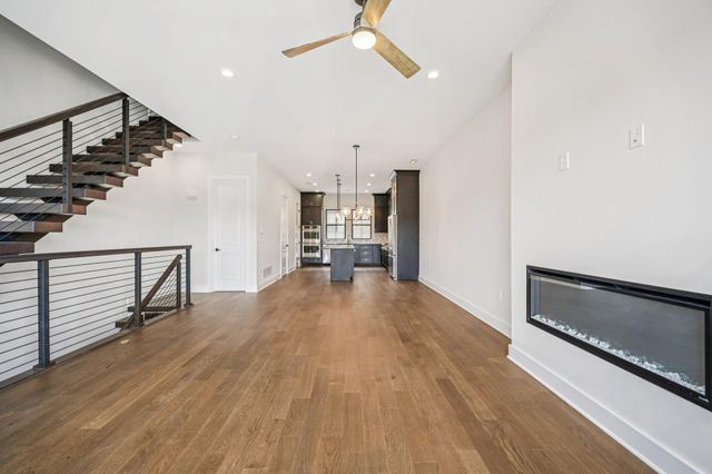 2290 Quarry Trails Drive, Columbus, OH 43228