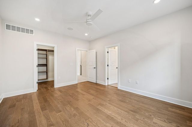 2290 Quarry Trails Drive, Columbus, OH 43228