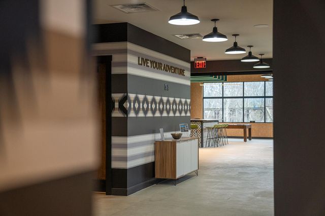 2290 Quarry Trails Drive, Columbus, OH 43228