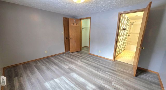 7816 N Clover Lane, Walkerton, IN 46574