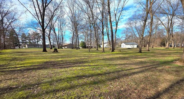 7816 N Clover Lane, Walkerton, IN 46574