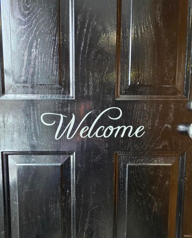 7816 N Clover Lane, Walkerton, IN 46574