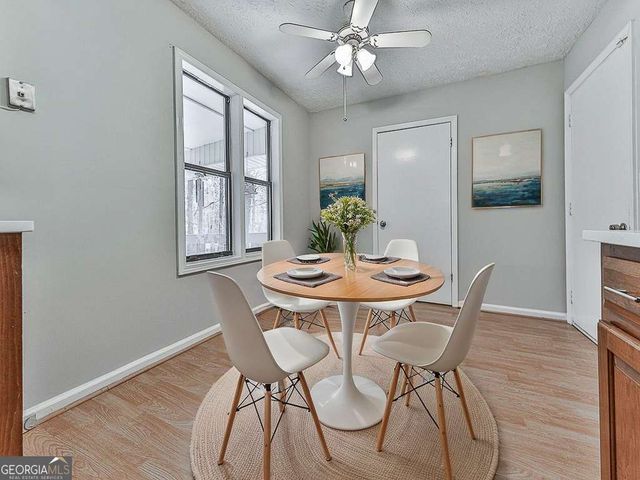 5506 Vaughn Road, Woodstock, GA 30188