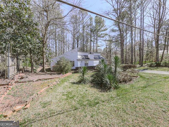 5506 Vaughn Road, Woodstock, GA 30188