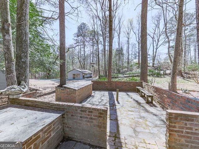 5506 Vaughn Road, Woodstock, GA 30188