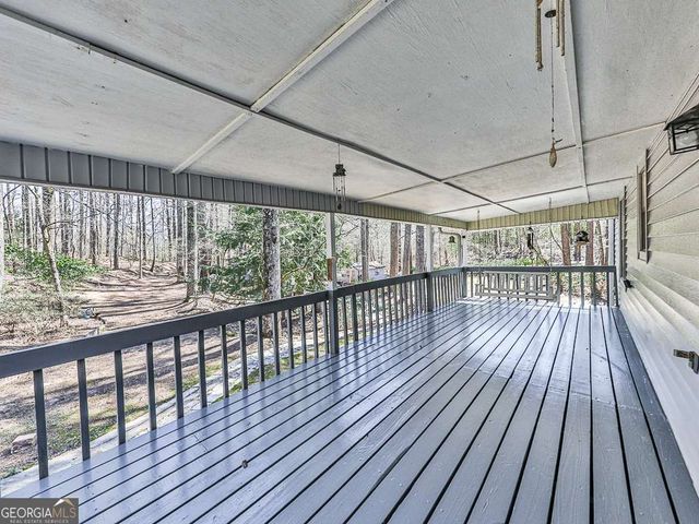 5506 Vaughn Road, Woodstock, GA 30188