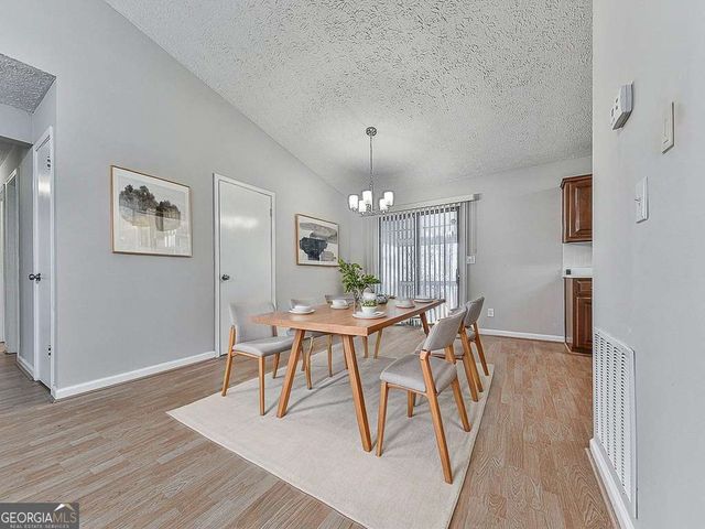 5506 Vaughn Road, Woodstock, GA 30188