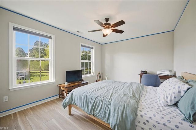 5132 Charlotte ST, Chesapeake, VA 23321